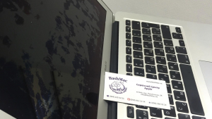 Видалення (чистка) антиблікового покриття екрану MacBook